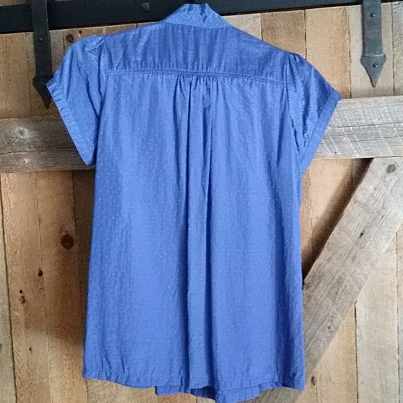 Blouse size small - Picture 2 of 7